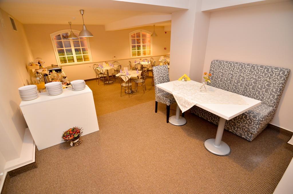 Lucas Boutique Hotel Eforie Bagian luar foto
